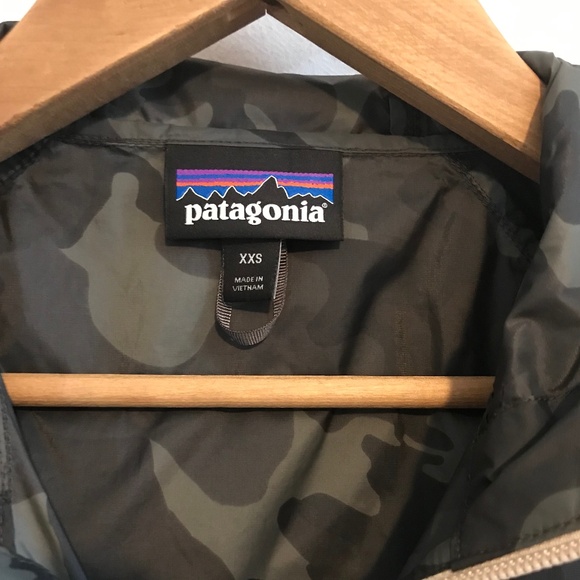 Unisex Patagonia Mojave Trails Windbreaker Black Camo Tan XXS DWR Hooded Jacket - Picture 6 of 13